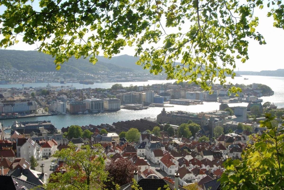 Modern Apartment In Bergen City Center - 5 Bedrooms - 1 Minute To Bryggen Apartamento